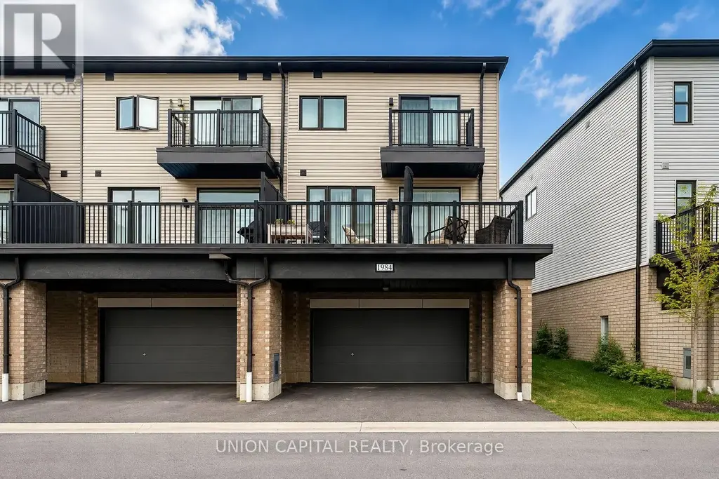 1984 Wilson Road N, Oshawa (Samac)
