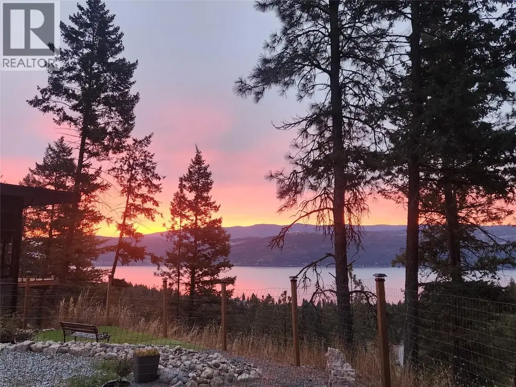 10795 Westshore Road, Vernon