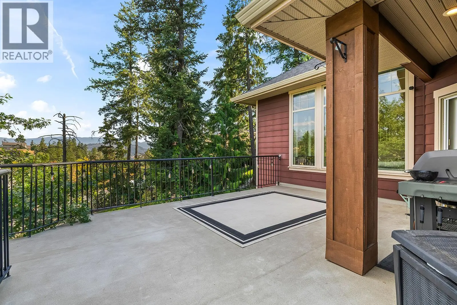 421 Tucker Court. Kelowna, British Columbia