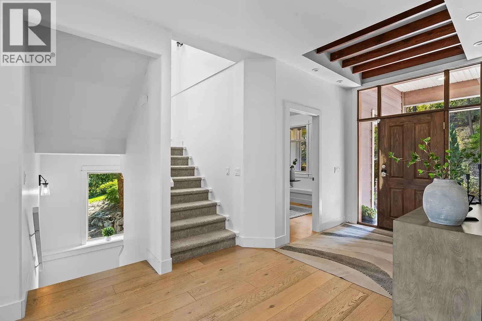 421 Tucker Court. Kelowna, British Columbia