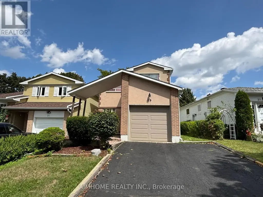29 Snowshoe Crescent, Markham (German Mills)