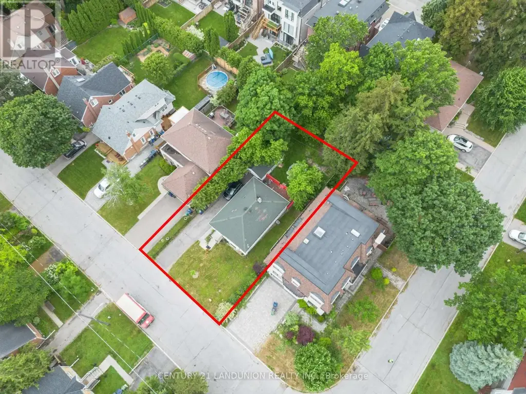 200 Elmhurst Avenue, Toronto (Lansing-Westgate)