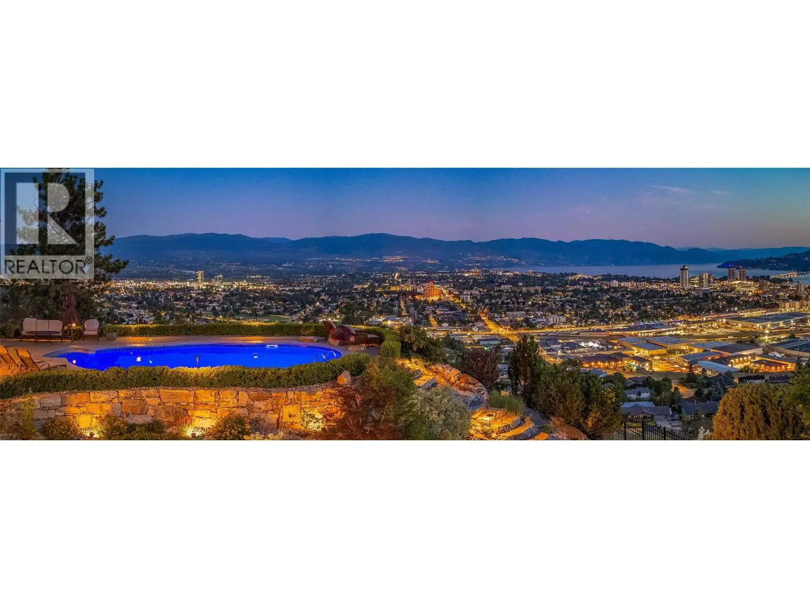 1173 Parkbluff Lane. Kelowna, British Columbia