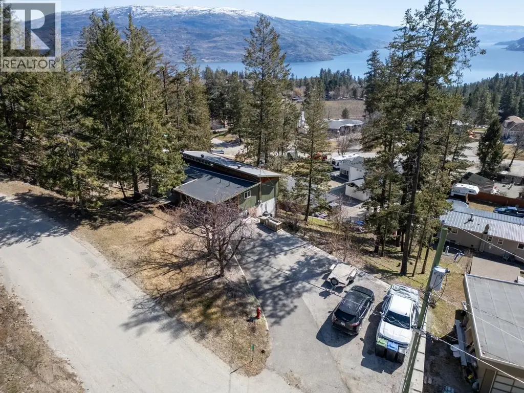 6333 Forest Hill Drive, Peachland
