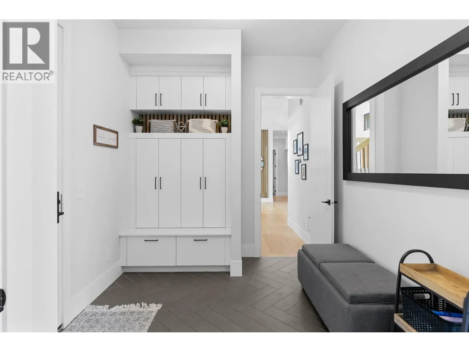 695 Lake Court. West Kelowna, British Columbia