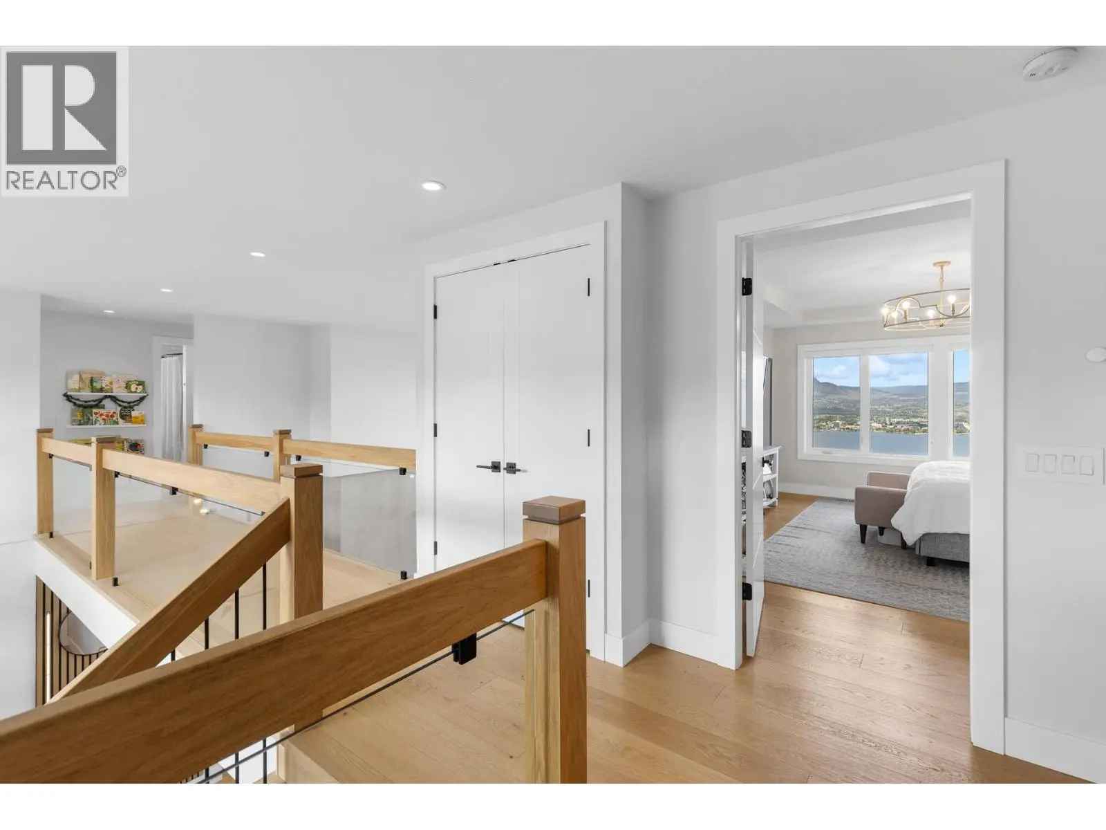 695 Lake Court. West Kelowna, British Columbia