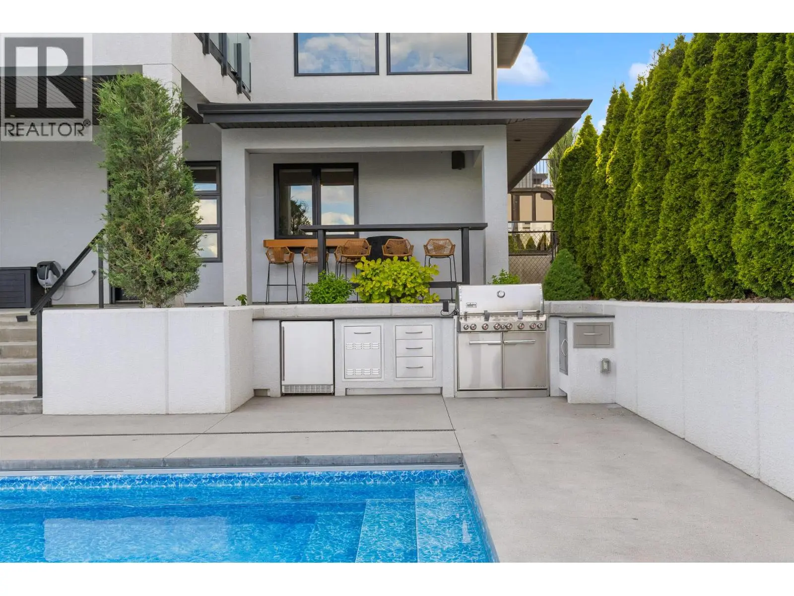 695 Lake Court. West Kelowna, British Columbia