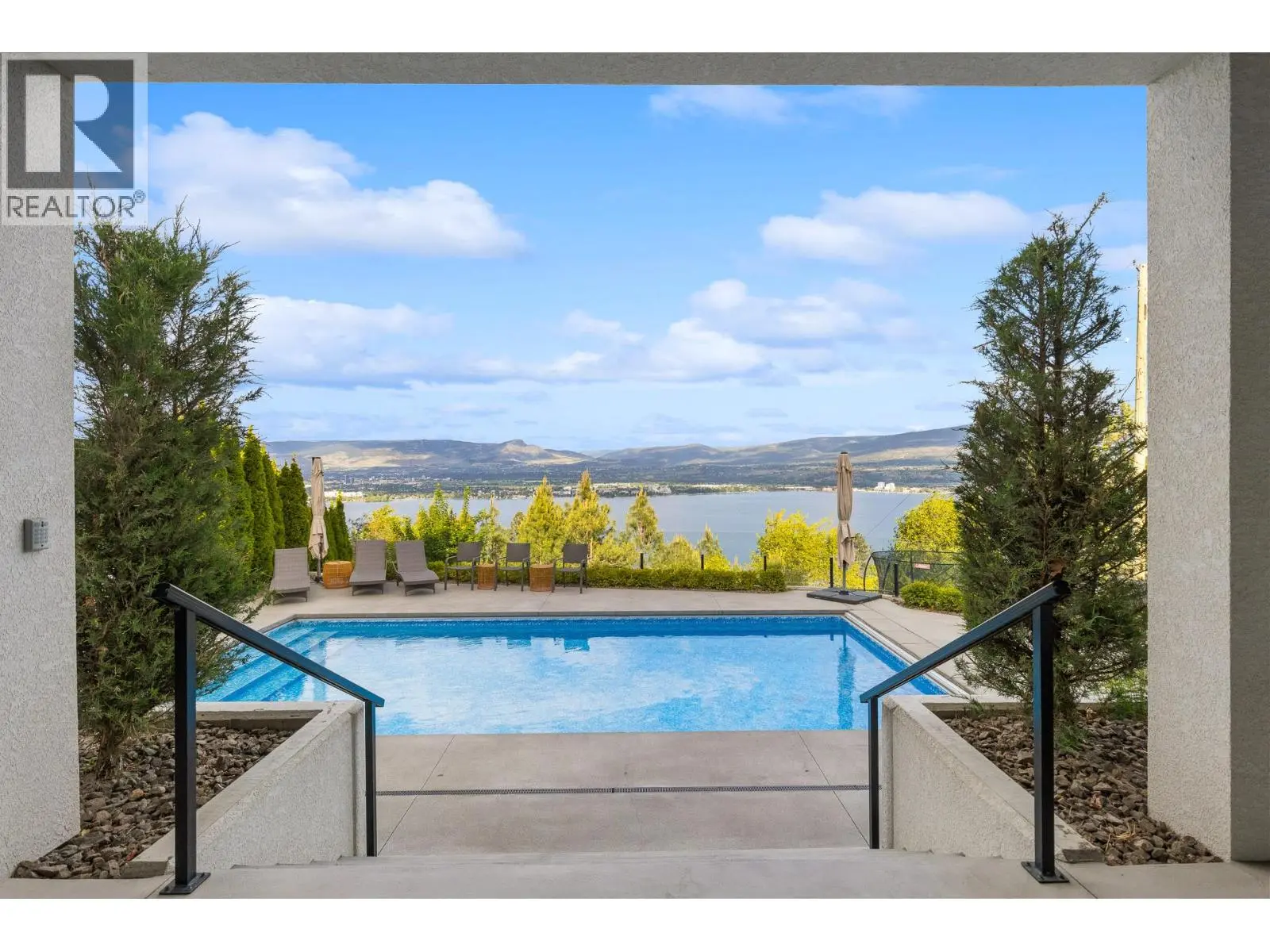 695 Lake Court. West Kelowna, British Columbia