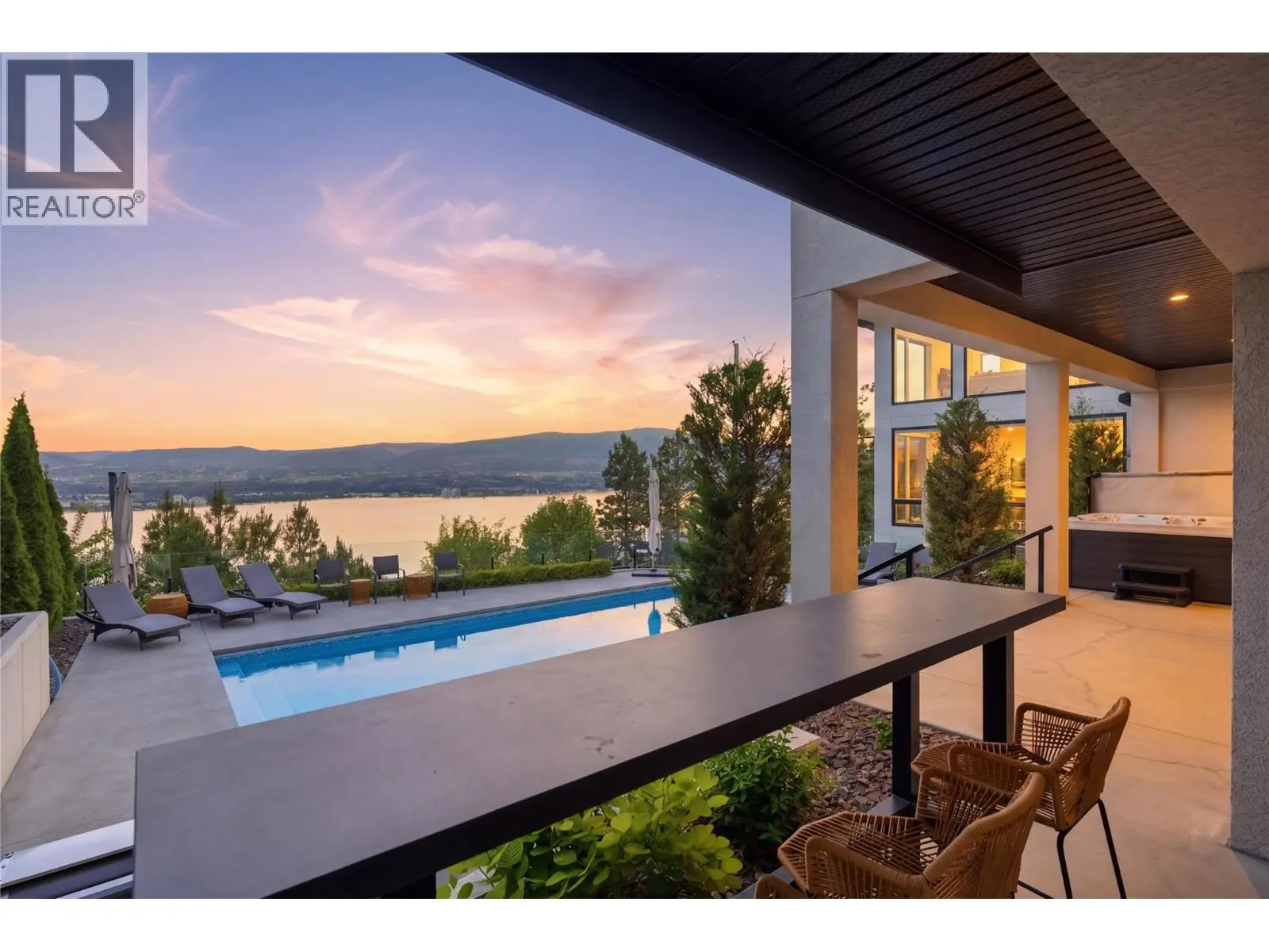 695 Lake Court. West Kelowna, British Columbia