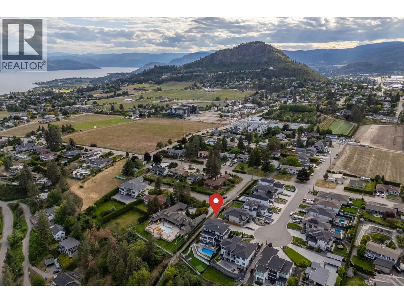 695 Lake Court. West Kelowna, British Columbia
