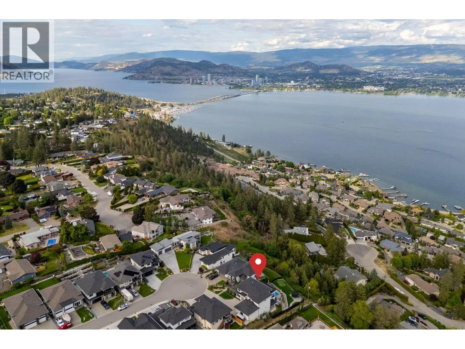 695 Lake Court. West Kelowna, British Columbia
