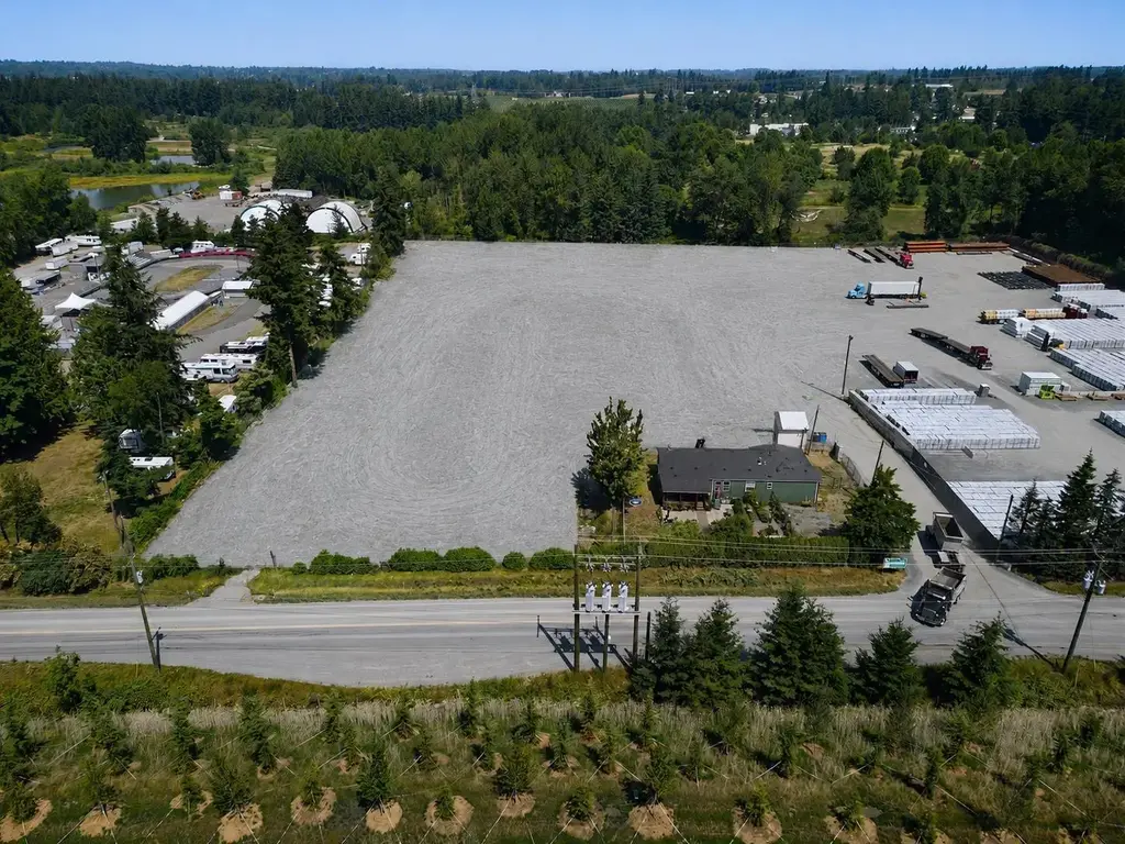 27043 8th Avenue, Langley