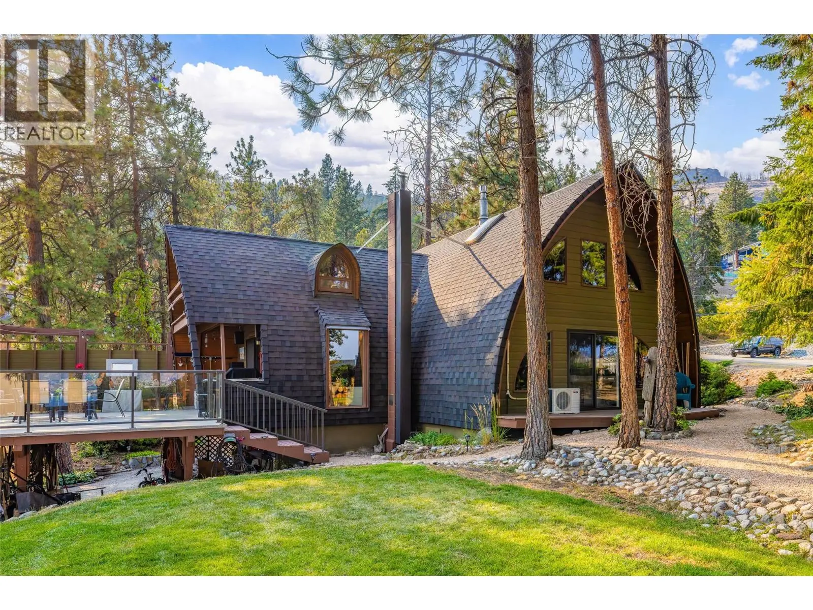Photo of Listing #10398389