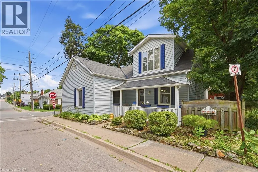 153 Montrose Street N, Cambridge