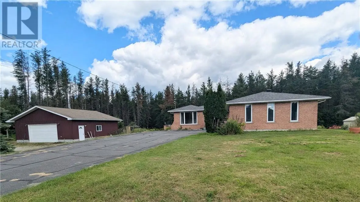 1244 Gravel Drive, Hanmer