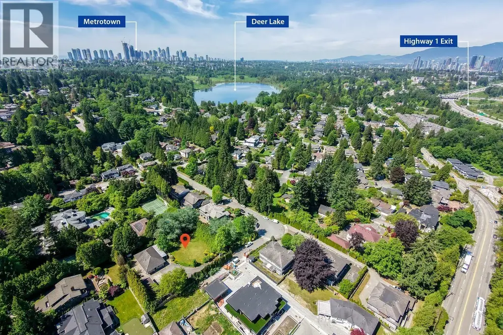 7668 Wheater Court, Burnaby