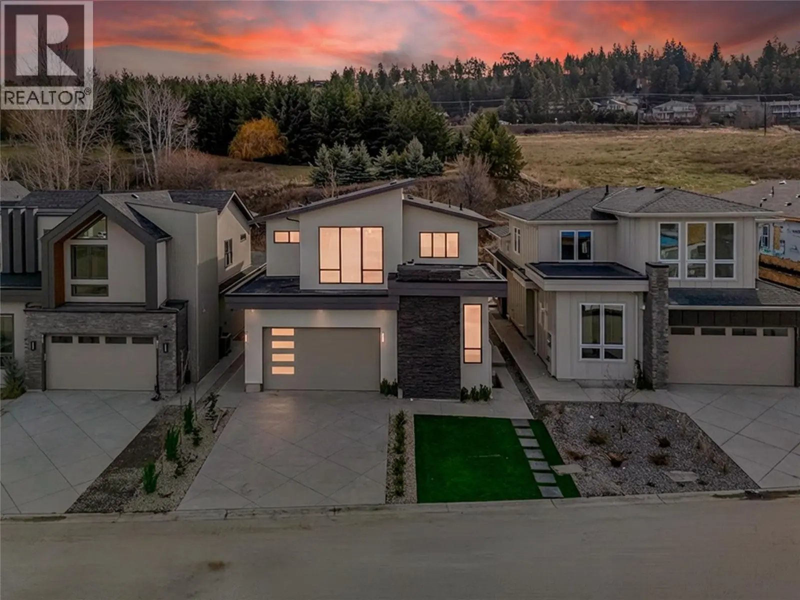 1008 Bull Crescent. Kelowna, British Columbia