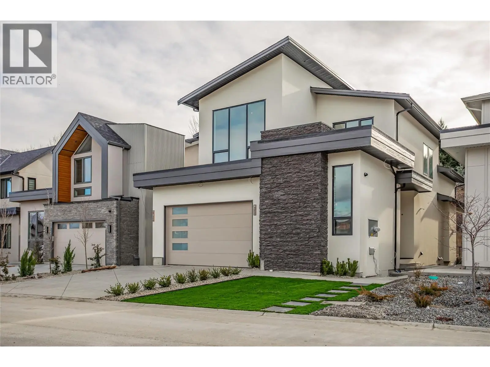1008 Bull Crescent. Kelowna, British Columbia