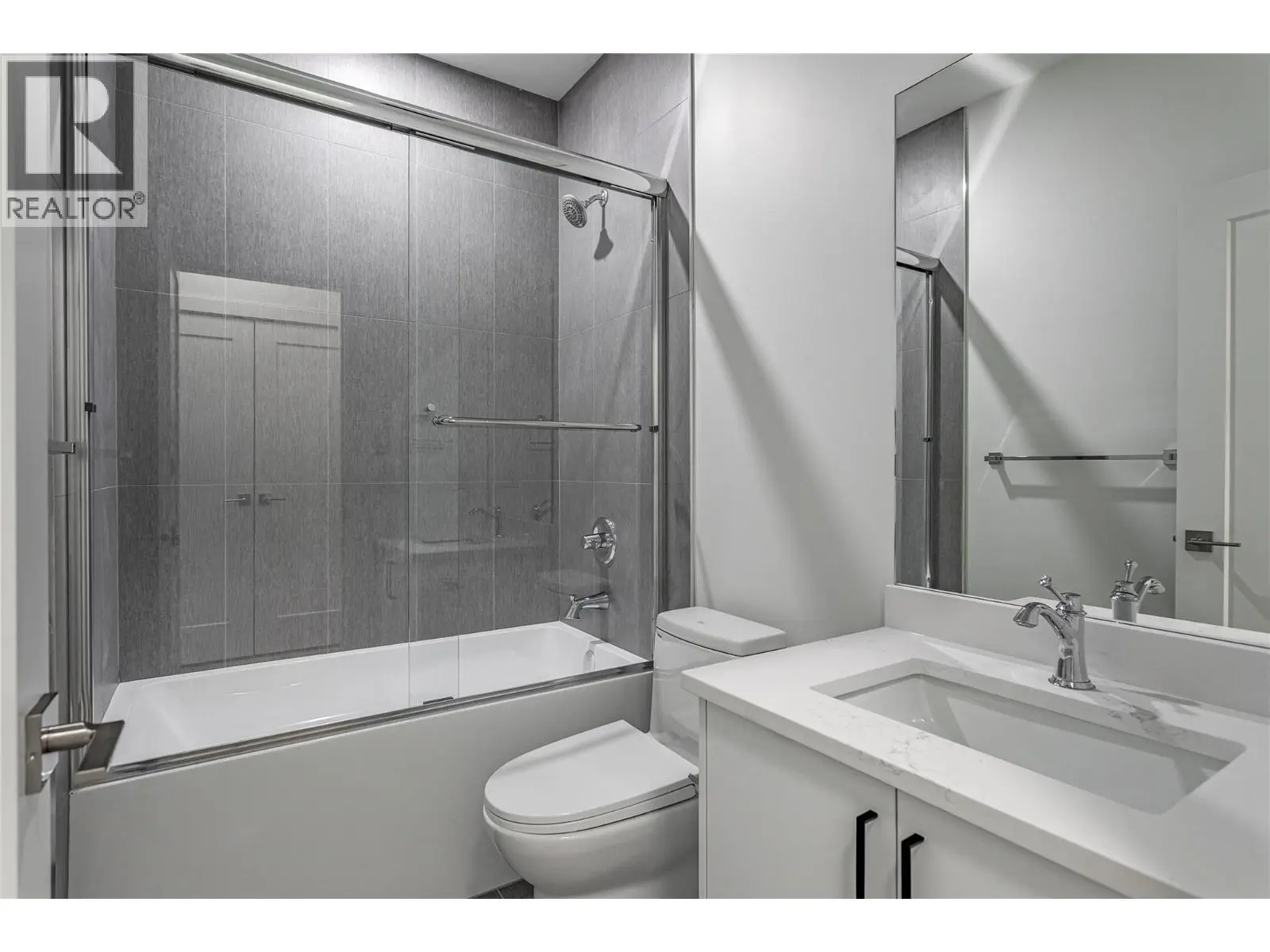 1008 Bull Crescent. Kelowna, British Columbia