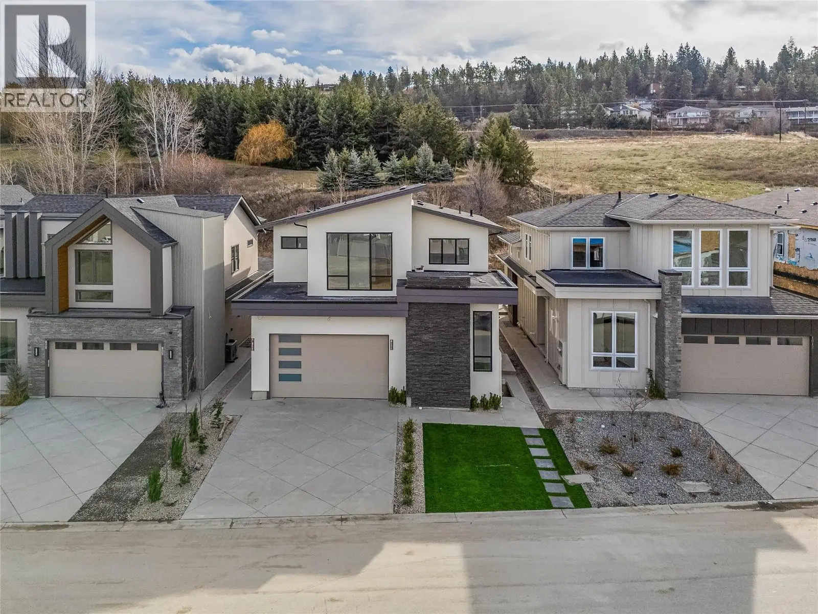 1008 Bull Crescent. Kelowna, British Columbia