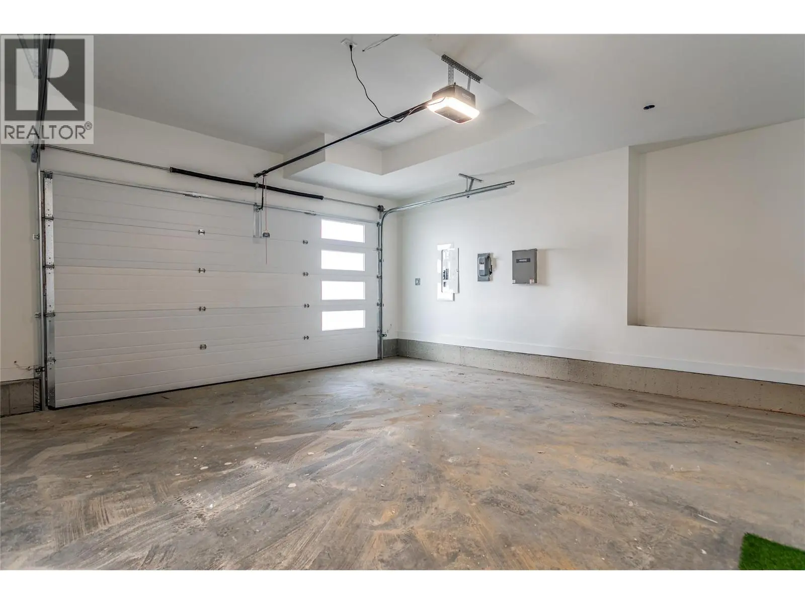 1008 Bull Crescent. Kelowna, British Columbia