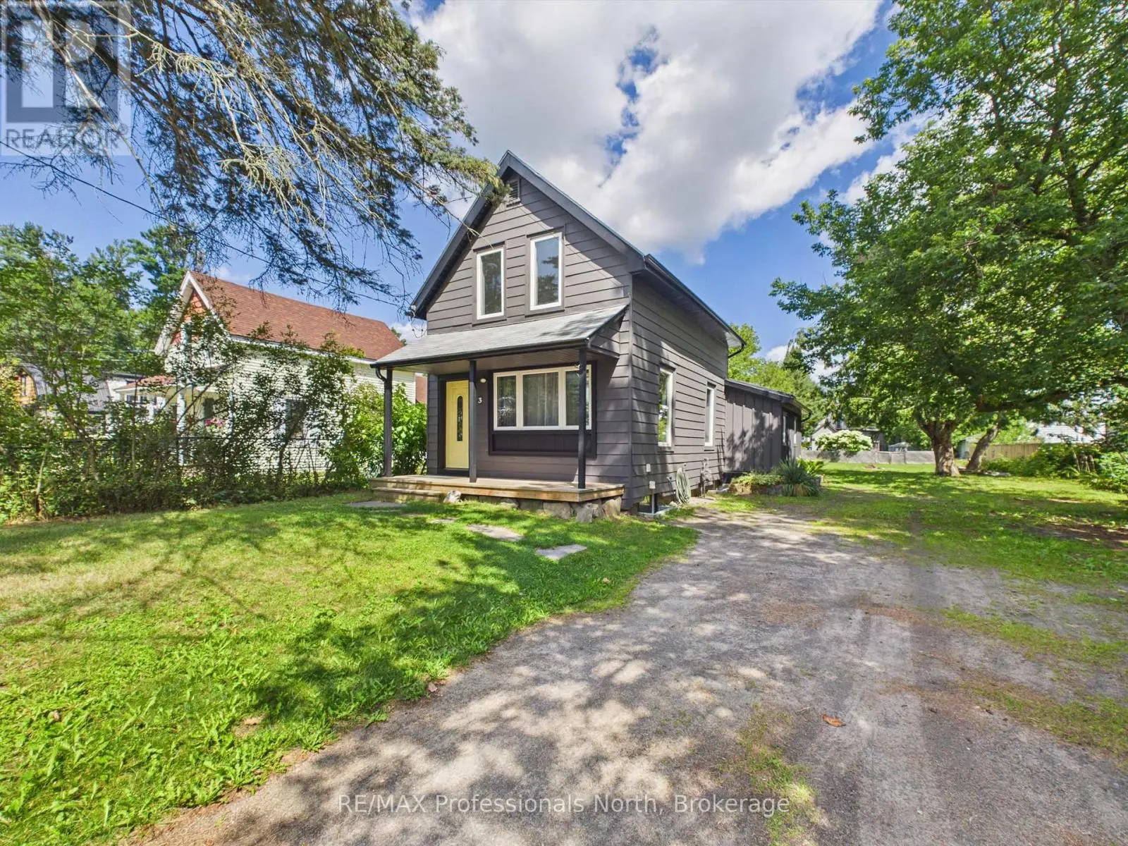 3 Spadina Avenue, Bracebridge (Monck (Bracebridge))