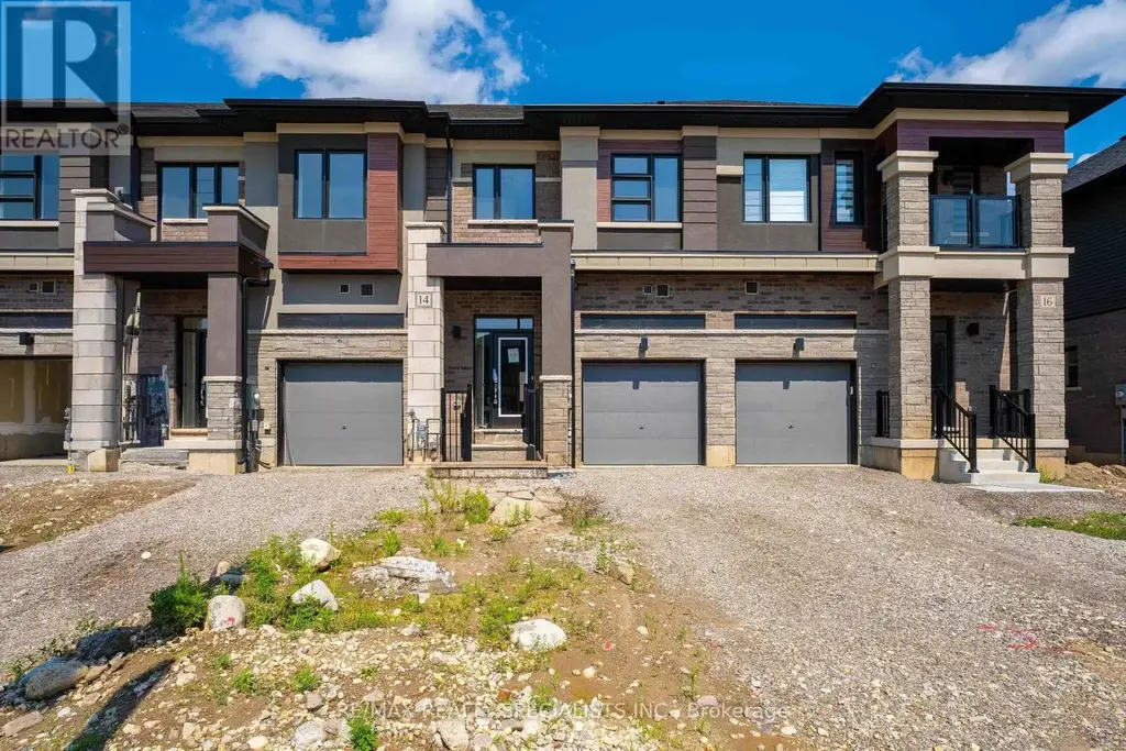 14 Dennis Avenue, Brantford