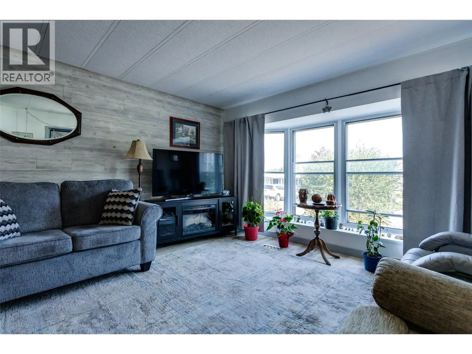 3591 Old Vernon Road Unit# 217. Kelowna, British Columbia