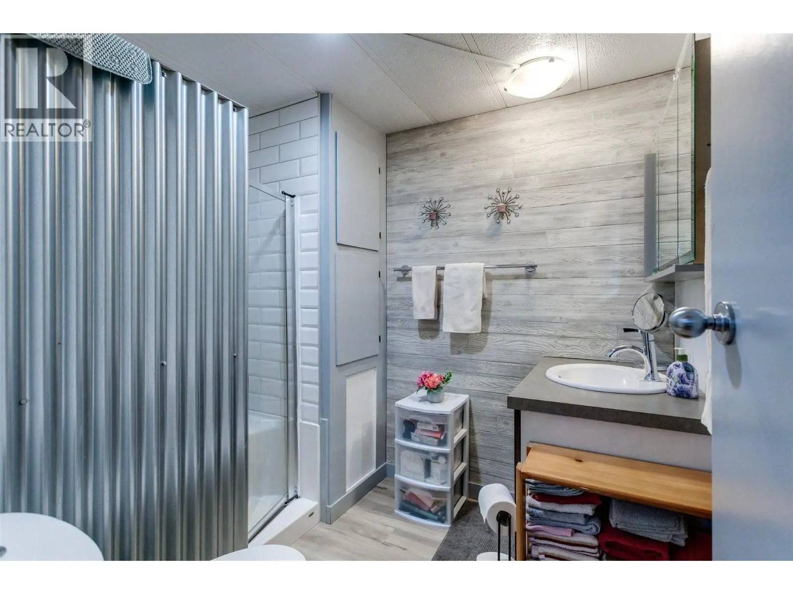 3591 Old Vernon Road Unit# 217. Kelowna, British Columbia