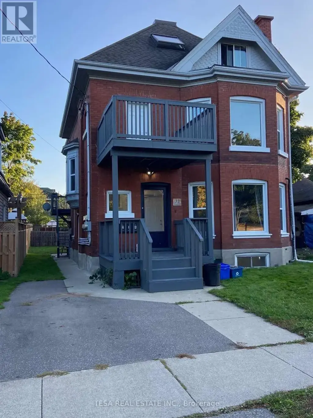2 - 77 East Avenue, Brantford