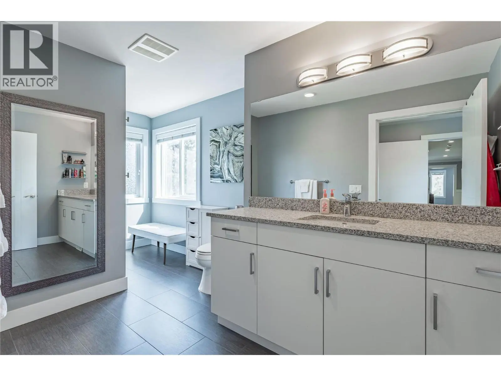 1774 Crosby Road. Kelowna, British Columbia