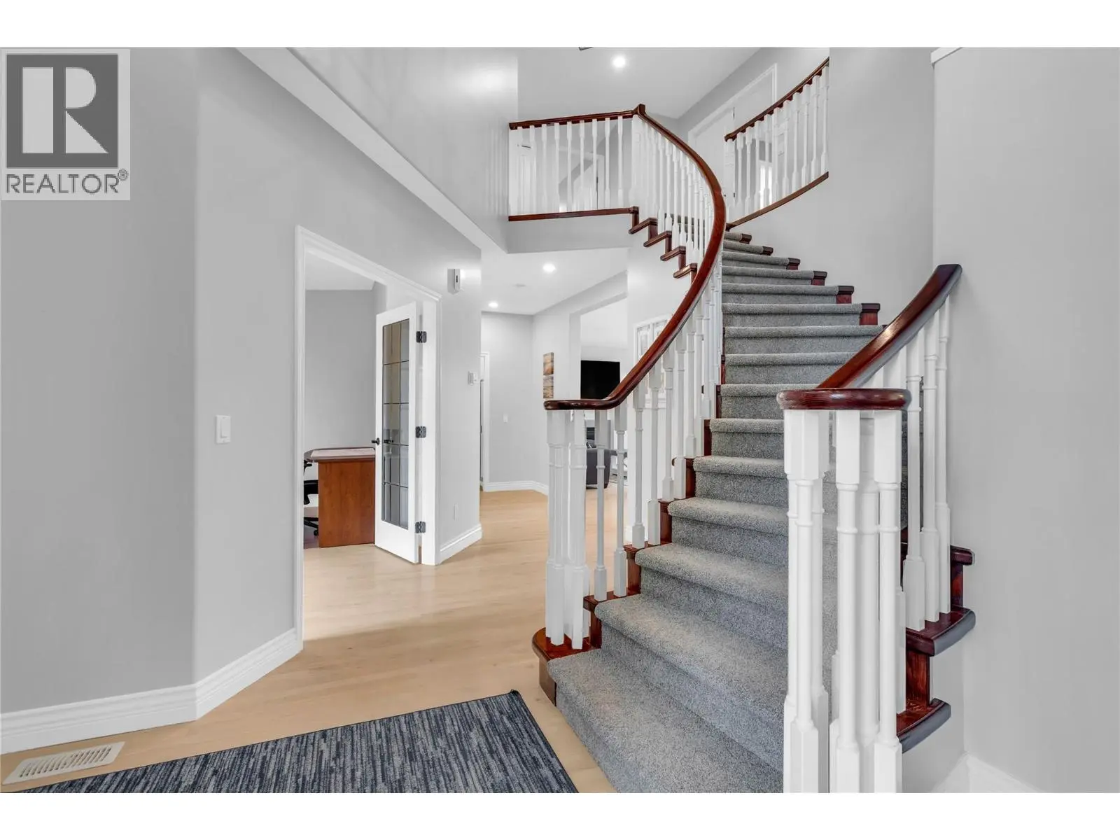 2177 Breckenridge Court. Kelowna, British Columbia