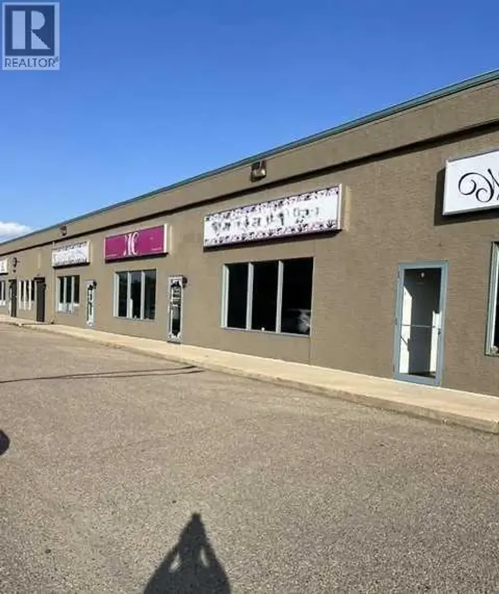 9 / 10 / 11, 3295 Dunmore Road Se, Medicine Hat