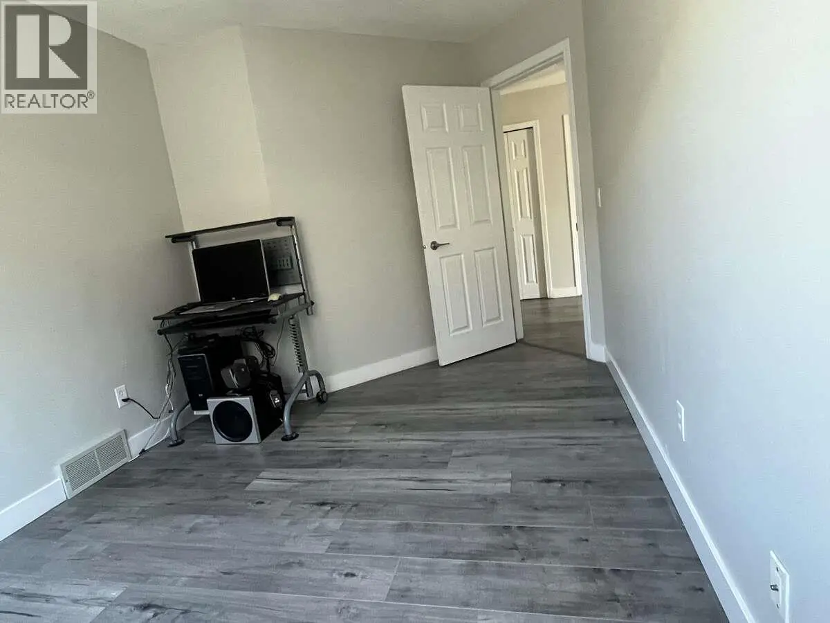 877 Springside Court. Kelowna, British Columbia