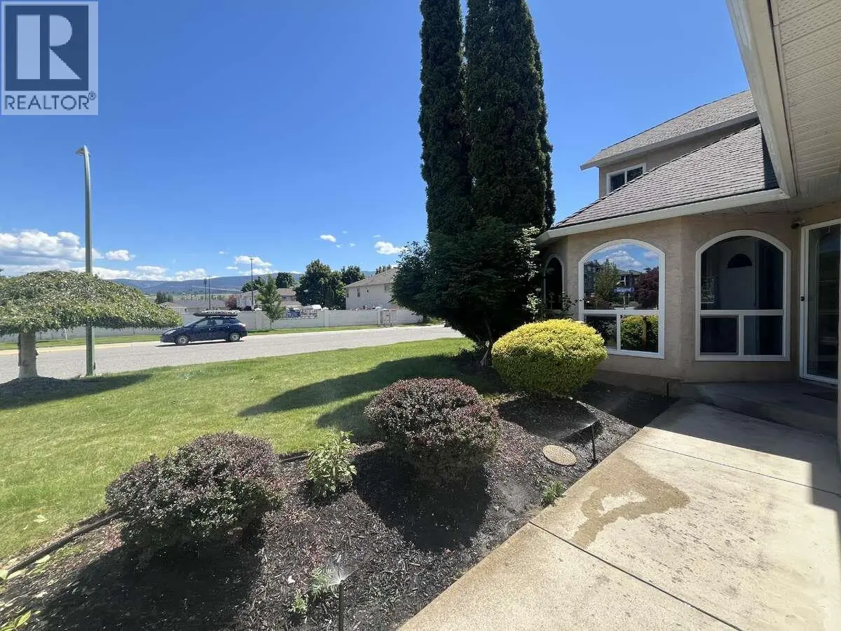 877 Springside Court. Kelowna, British Columbia