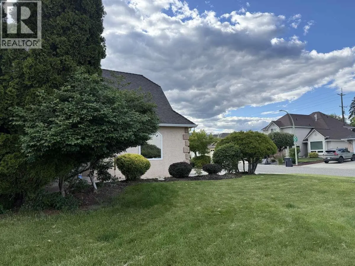 877 Springside Court. Kelowna, British Columbia