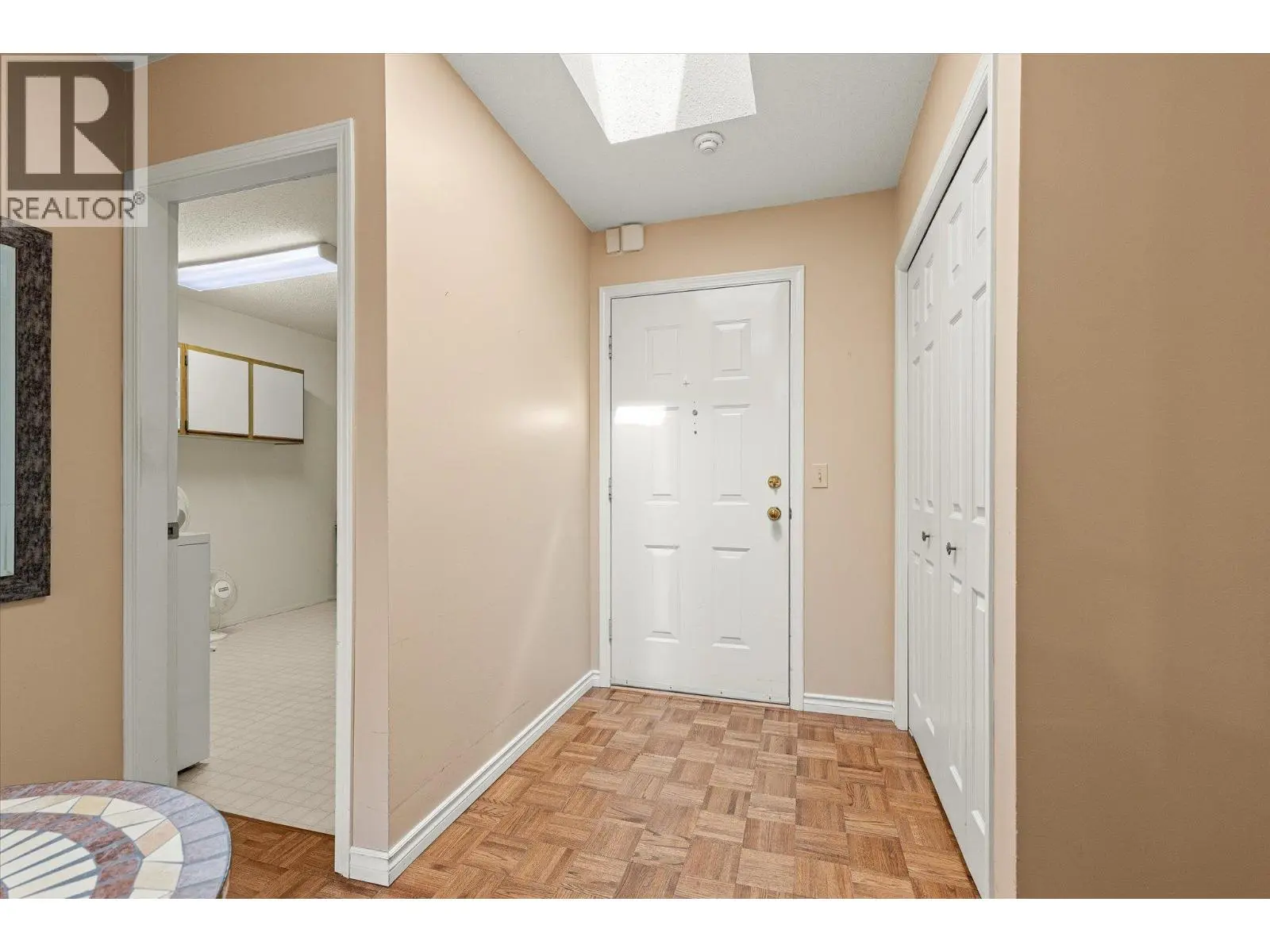 1170 Brookside Avenue Unit# 302. Kelowna, British Columbia