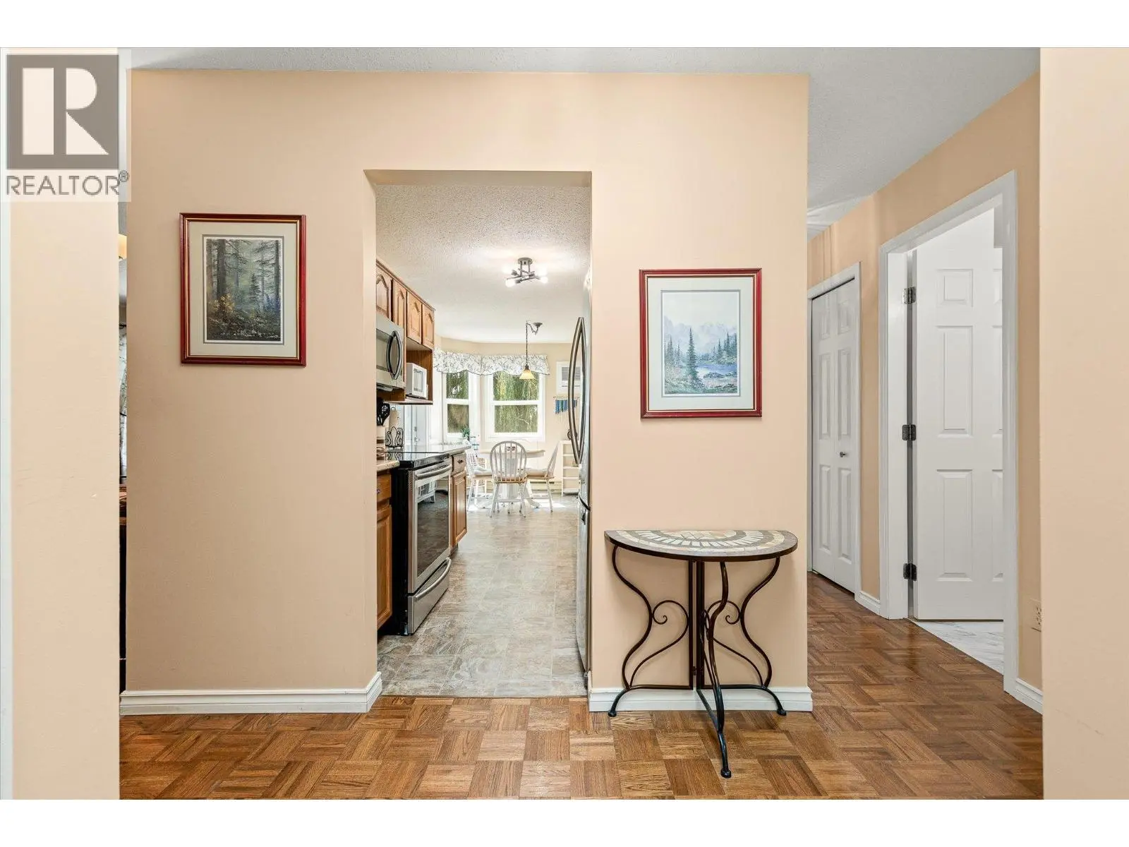 1170 Brookside Avenue Unit# 302. Kelowna, British Columbia