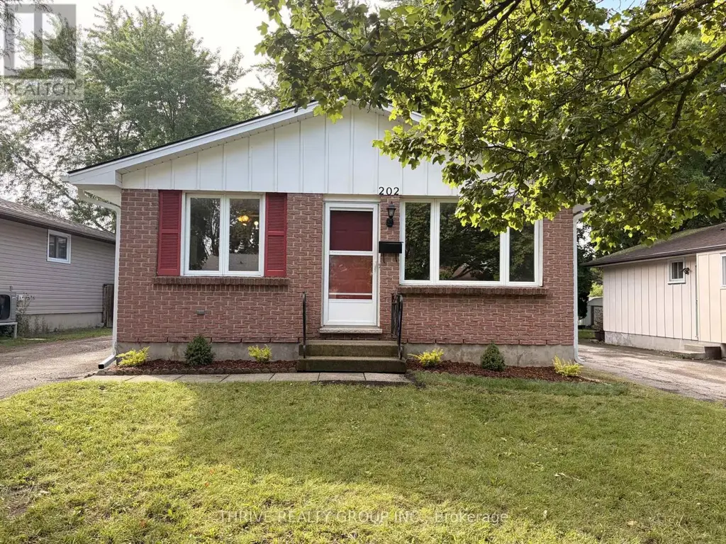 202 Muriel Crescent, London South (South X)