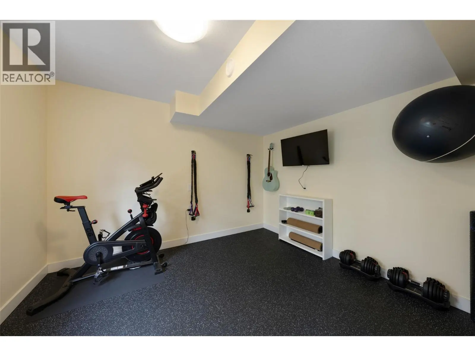 1102 Cameron Avenue Unit# 144. Kelowna, British Columbia