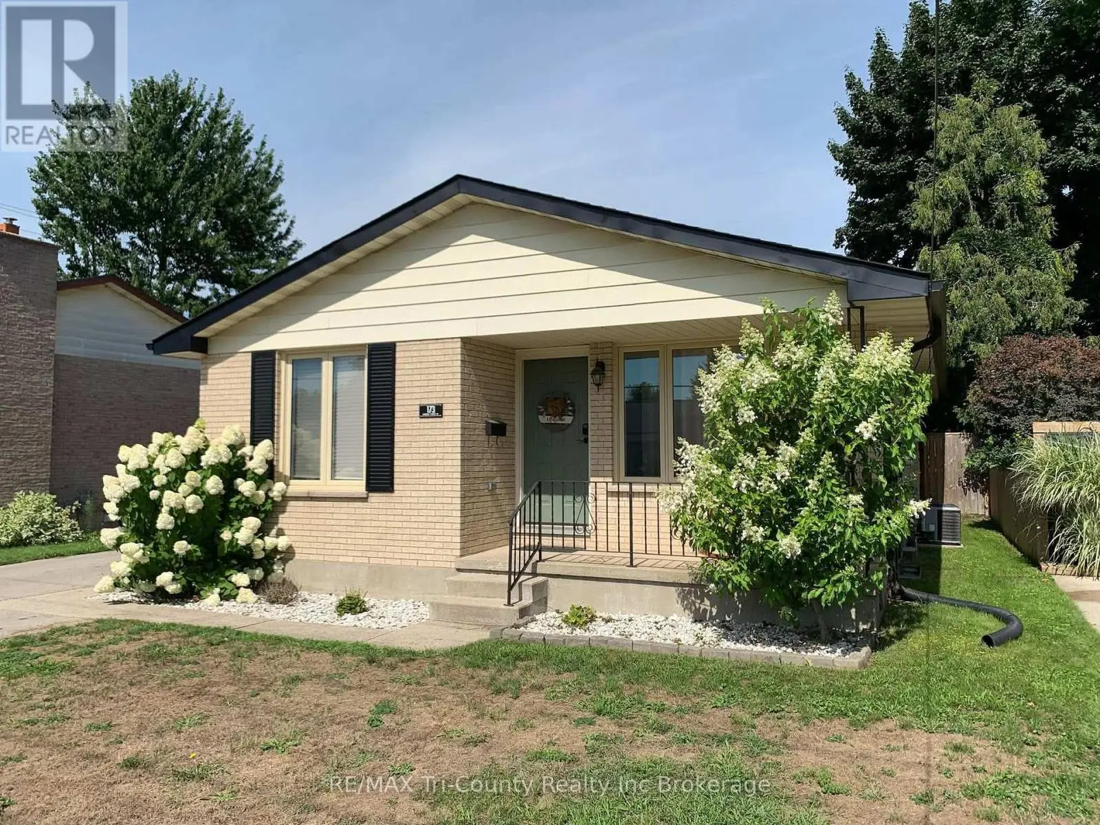 173 Carroll Street W, Strathroy-Caradoc (SW)