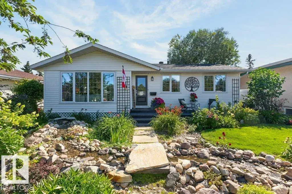 9047 52 St Nw, Edmonton
