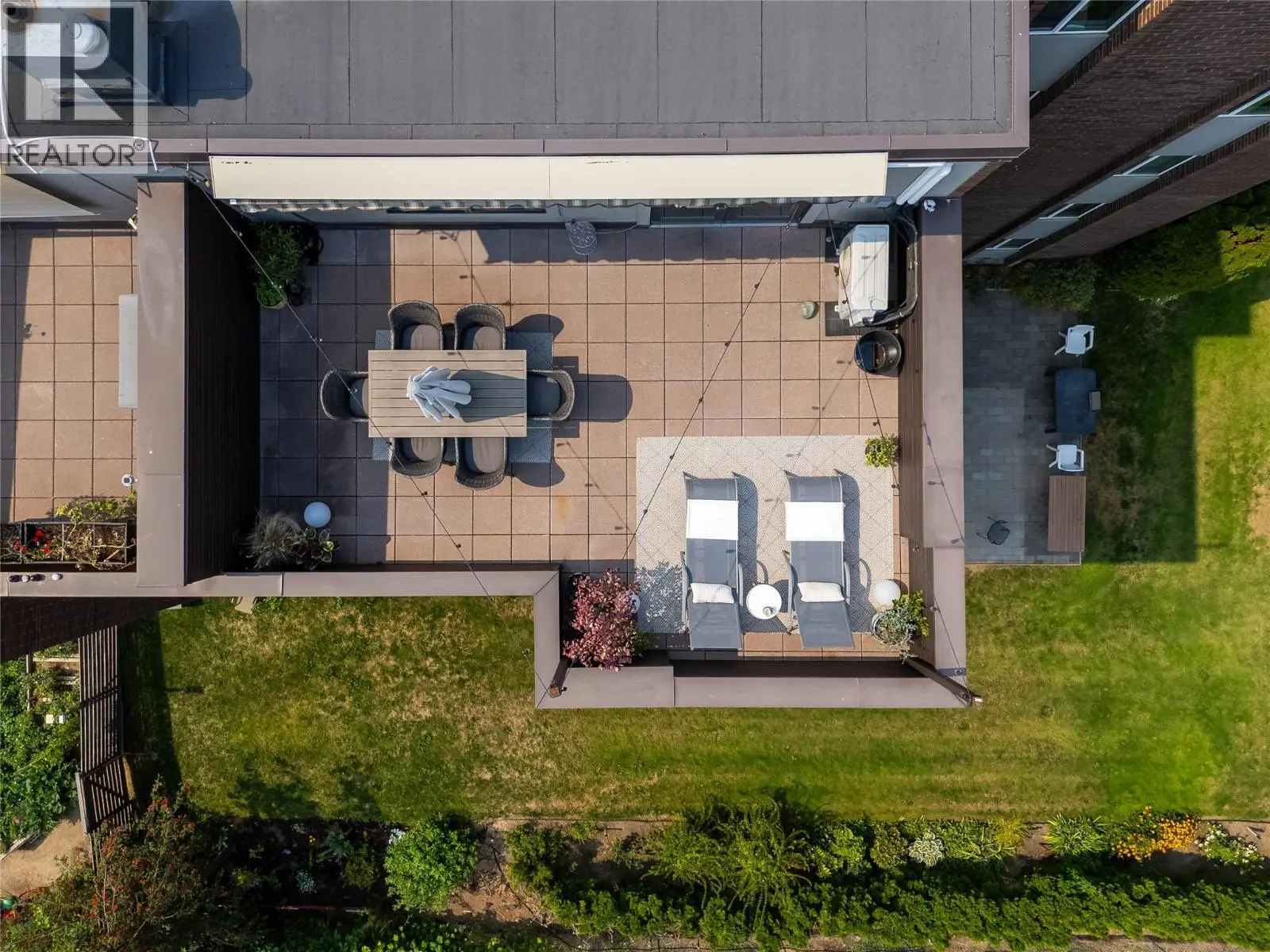 1915 Pacific Court Unit# 504. Kelowna, British Columbia