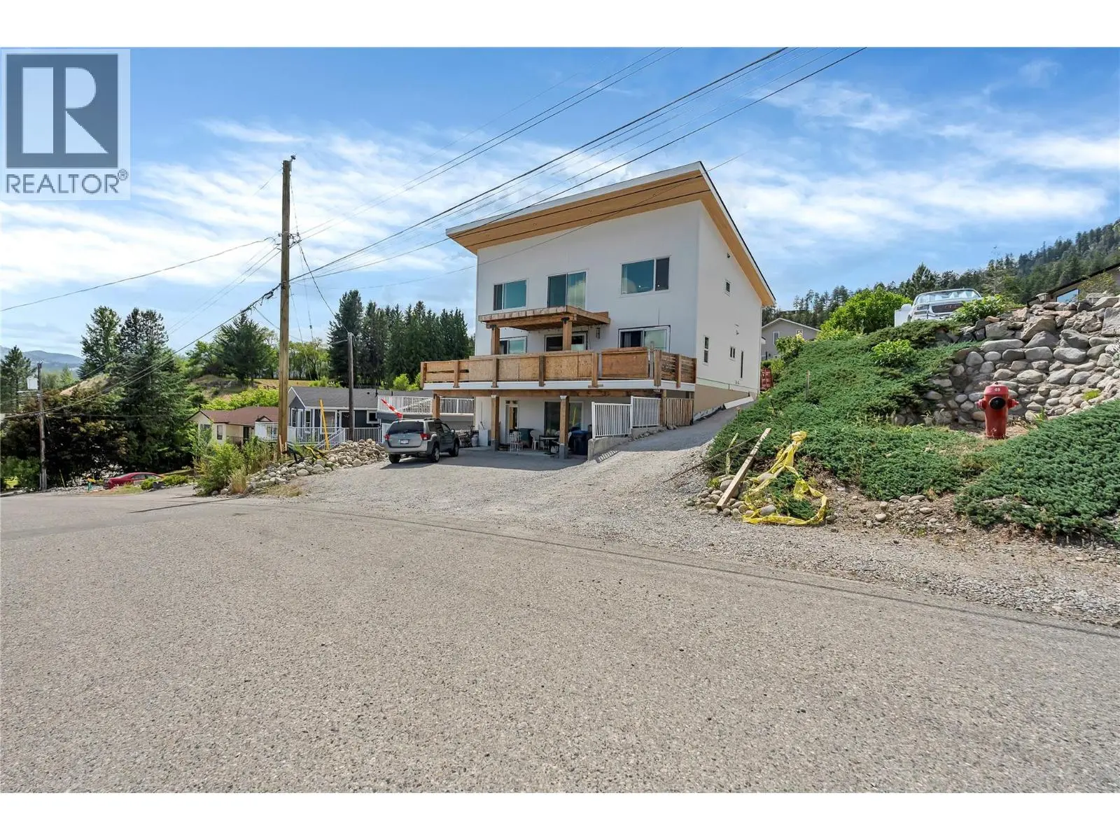 Photo of Listing #10398470