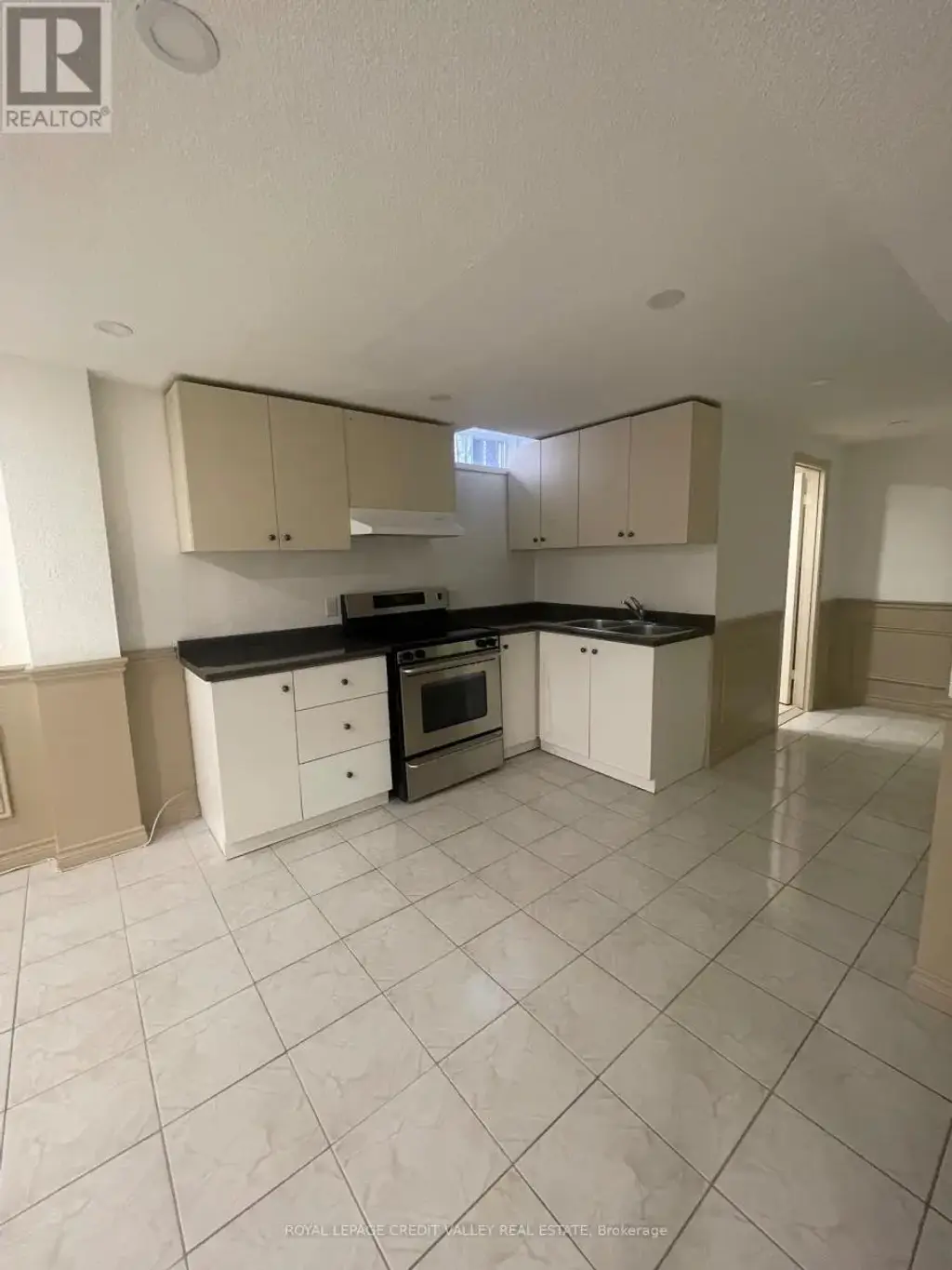 34 Jacana Street, Vaughan (West Woodbridge)