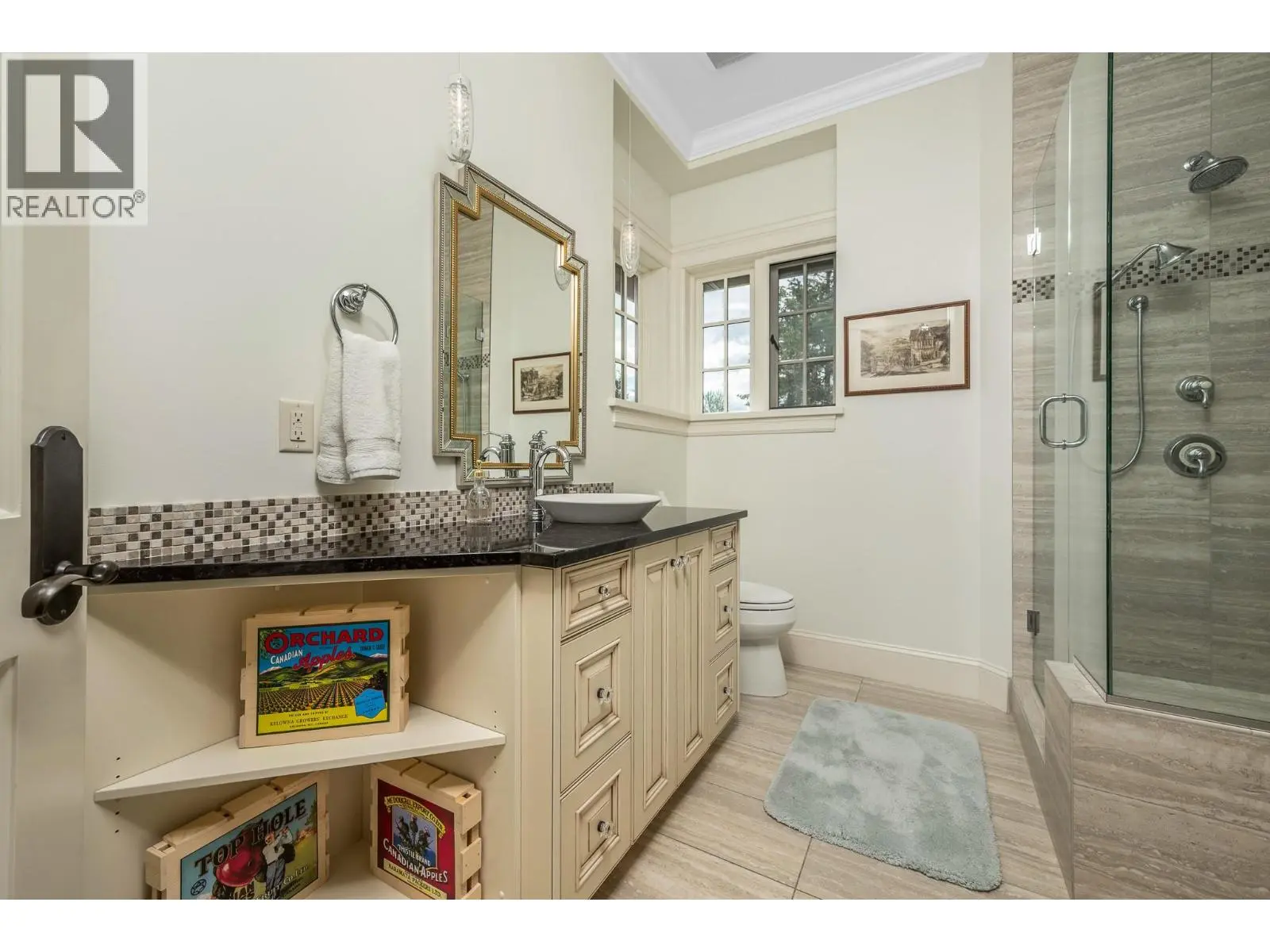 602 Falcon Point Way. Vernon, British Columbia