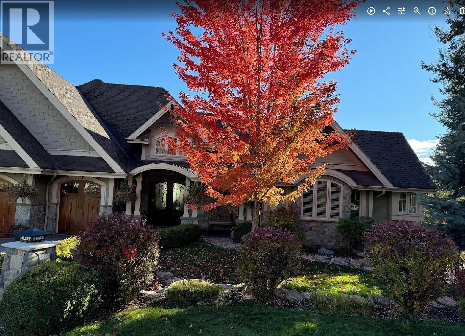 602 Falcon Point Way. Vernon, British Columbia
