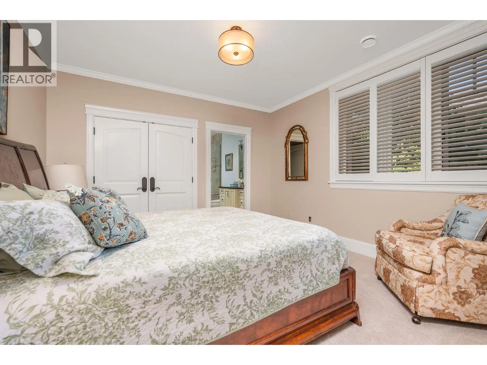 602 Falcon Point Way. Vernon, British Columbia