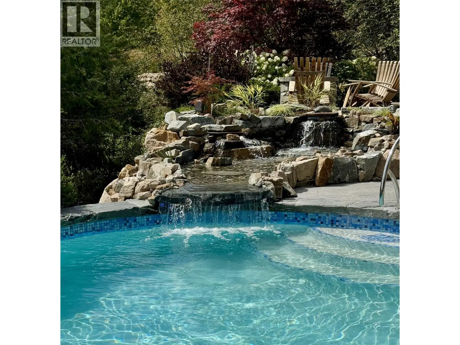 602 Falcon Point Way. Vernon, British Columbia
