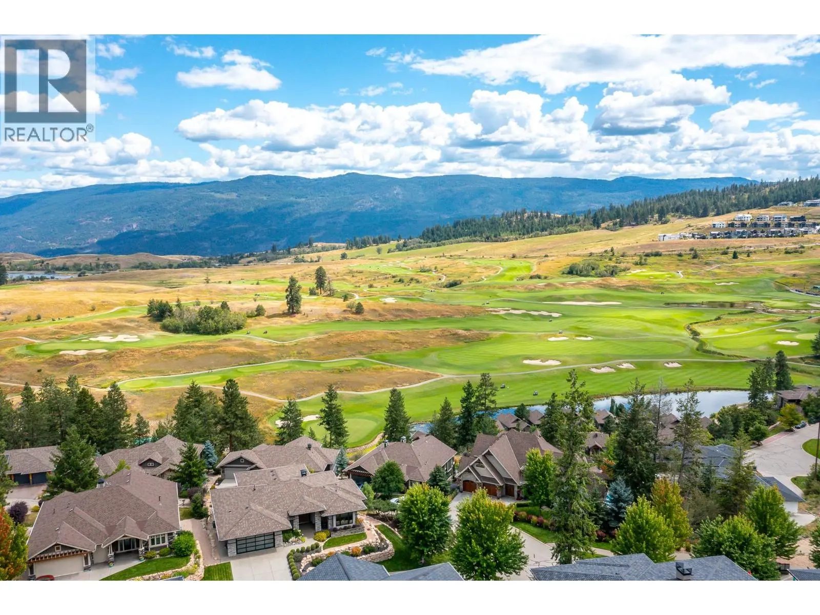 602 Falcon Point Way. Vernon, British Columbia